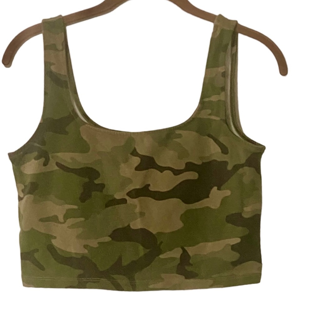 Camouflage Crop Tank Top by Forever 21 Size Large